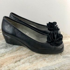 aerosoles wedges black